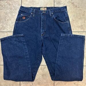 WRANGLER 20X  Size 35x32 (22MWXSN)  Style 22